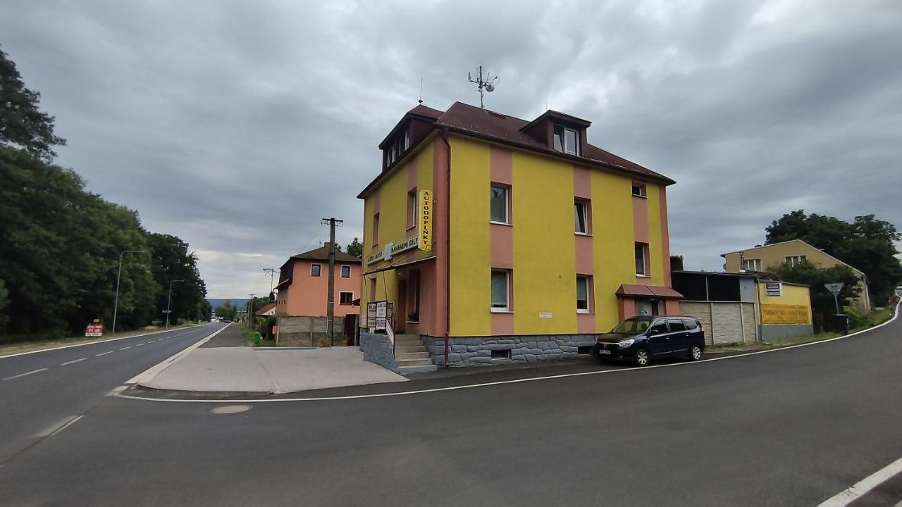 Apartman Amsel Ostrov  Bagian luar foto